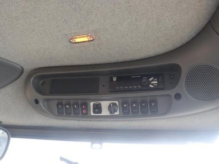 challenger-mt875e-image-6