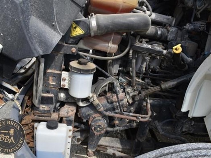 international-durastar-4400-image-18