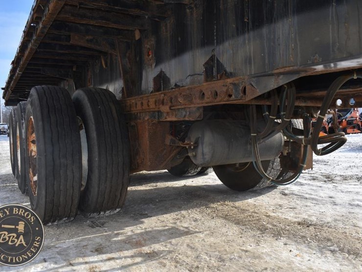 2012-manac-flatbed-image-21