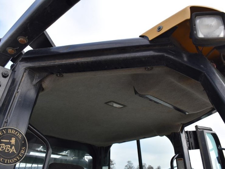 caterpillar-d6k2-lgp-image-73