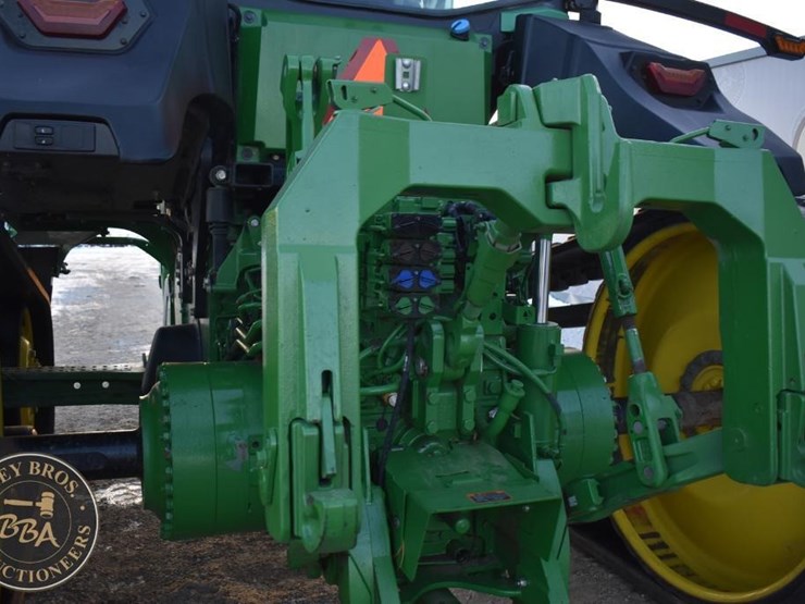 john-deere-8rt-370-image-32