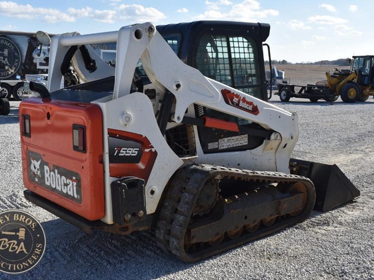 2022-bobcat-t595-image-6