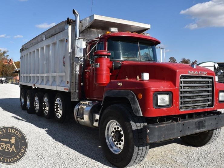 1997-mack-rd688s-image-6