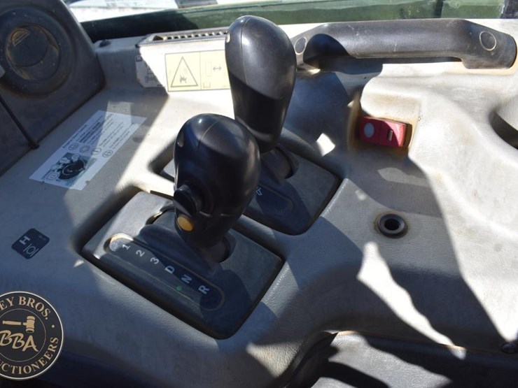 2014-caterpillar-730c-image-43