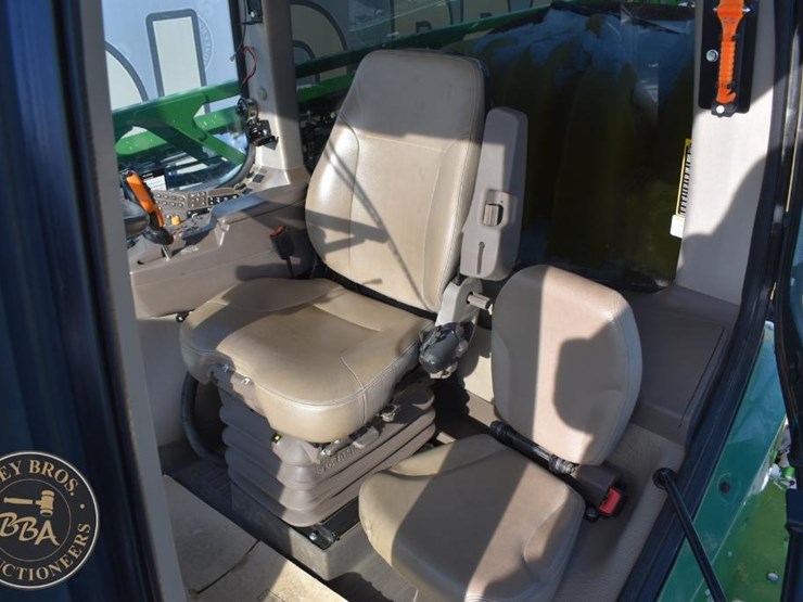 john-deere-r4030-image-40