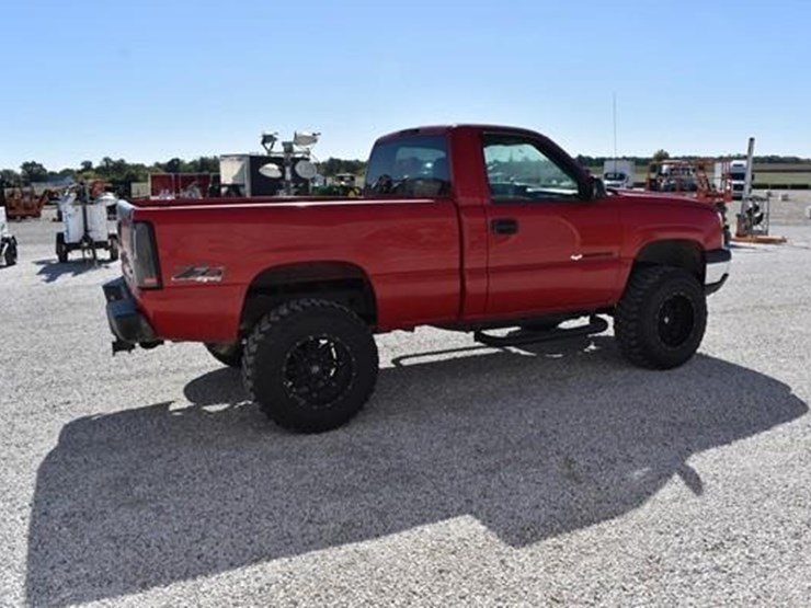 chevrolet-silverado-1500-image-6