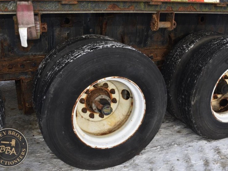 2012-manac-flatbed-image-22