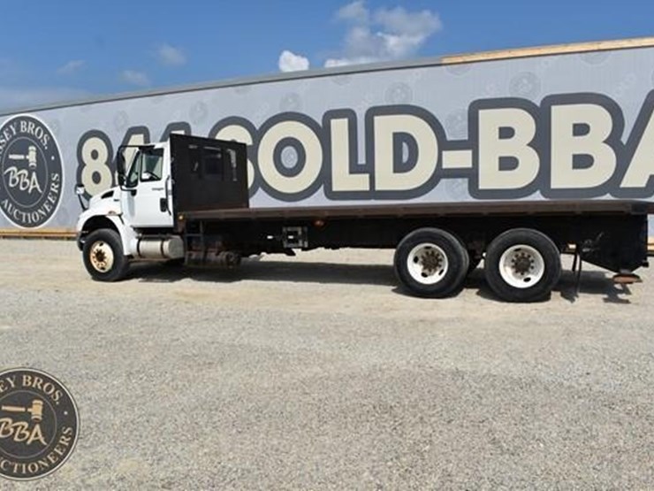 international-durastar-4400-image-3