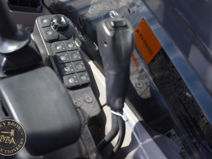 kubota-u48-5-image-14