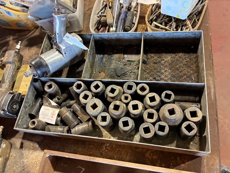 #17223-•-box-impact-&-sockets-image-1
