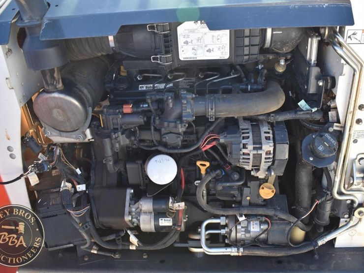 2022-bobcat-t595-image-36