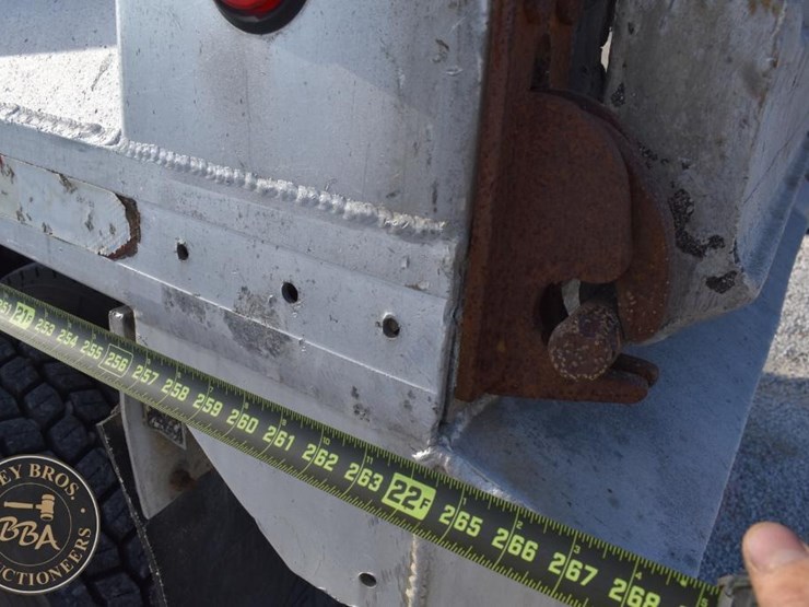 1997-mack-rd688s-image-61