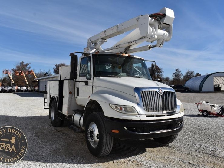 international-durastar-4300-image-8