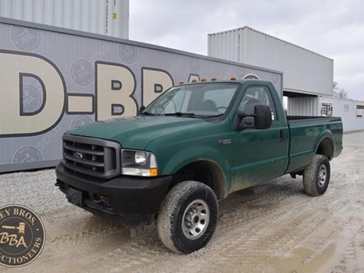 ford-f350-xl-image-18
