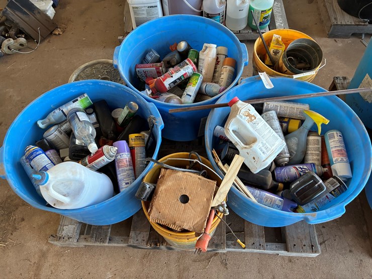 #17186-•-buckets-of-misc.-chemicals-image-1