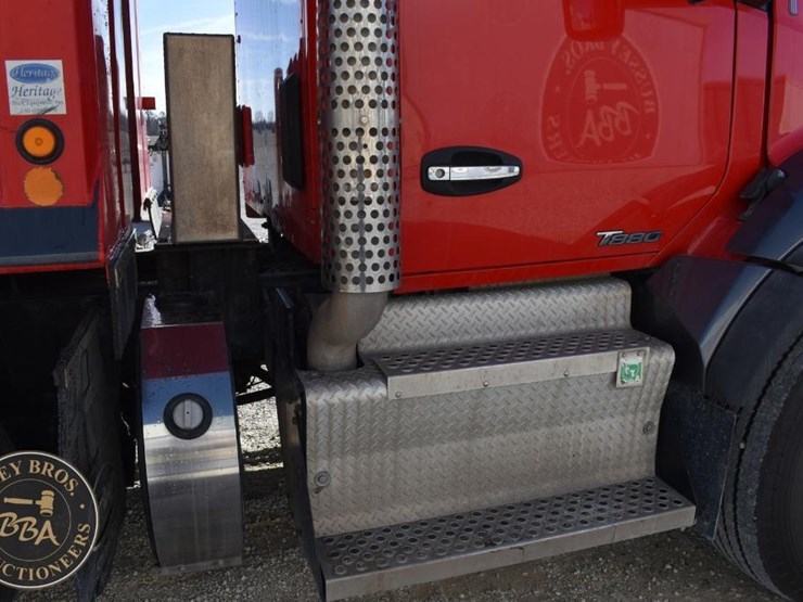 kenworth-t880-image-19