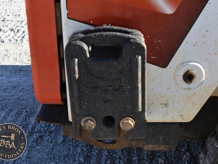 2022-bobcat-t595-image-23