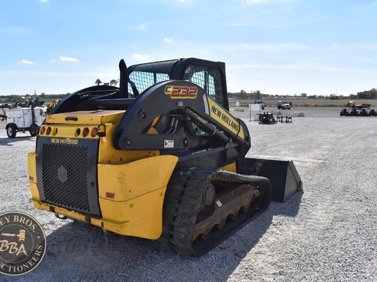 new-holland-c232-image-5