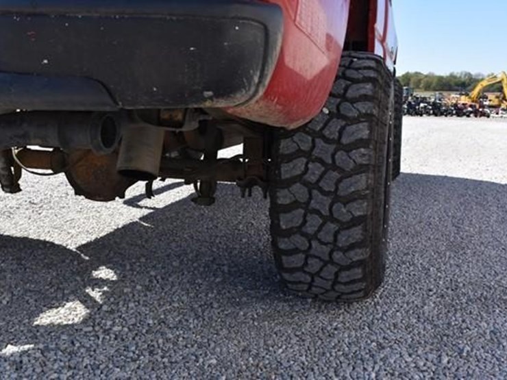 chevrolet-silverado-1500-image-32