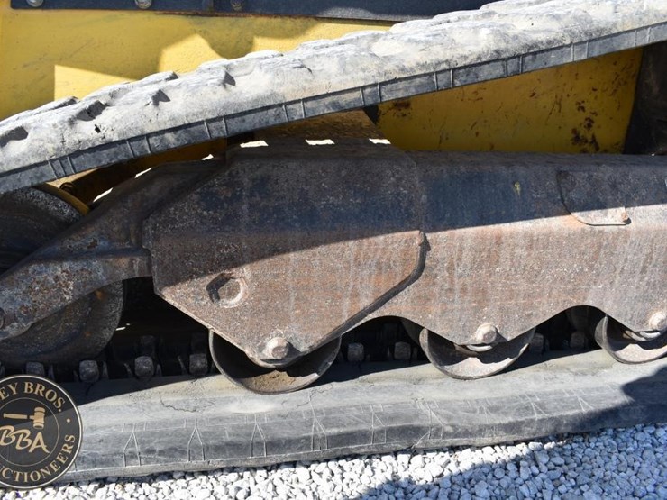 new-holland-c232-image-21