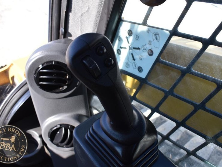 caterpillar-299d3-image-54