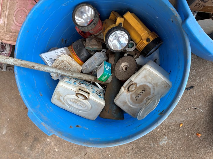 #17190-•-buckets-of-misc.elec.-&-tires-image-3