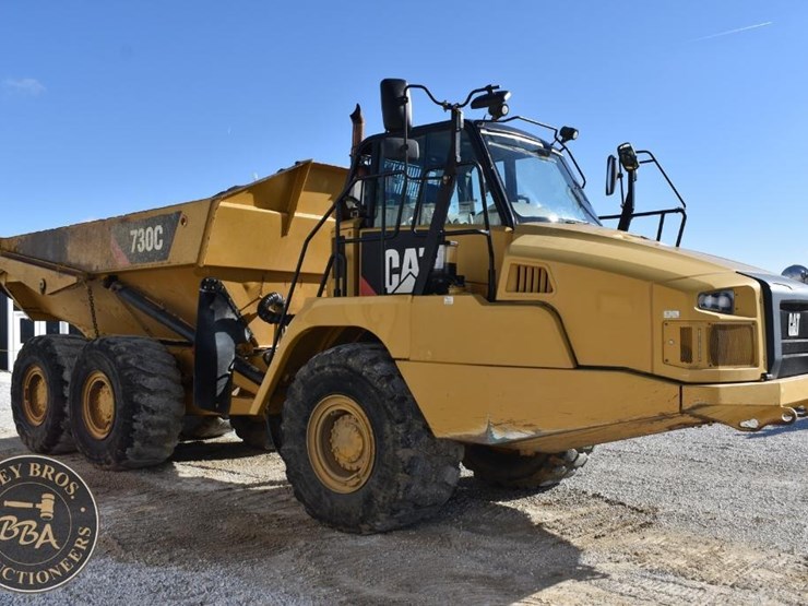 2014-caterpillar-730c-image-6