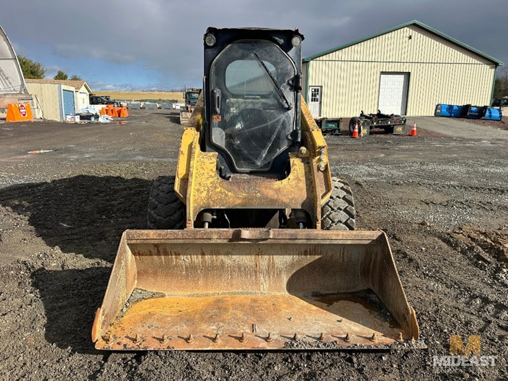 caterpillar-246d-image-9