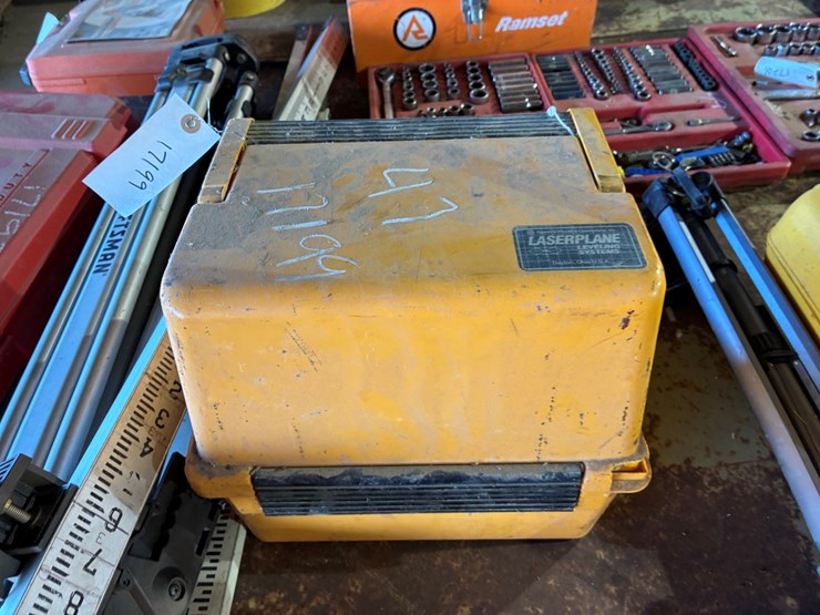 #17199-•-laserplane-level-image-2