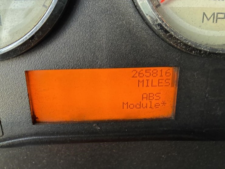 2012-international-prostar-image-12