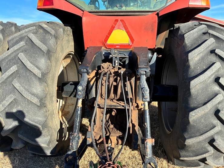 case-ih-210-image-5