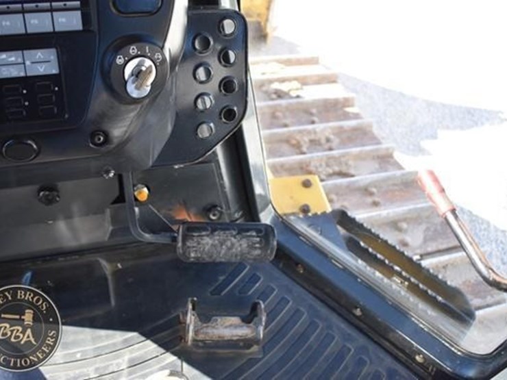 komatsu-d61exi-23-image-40