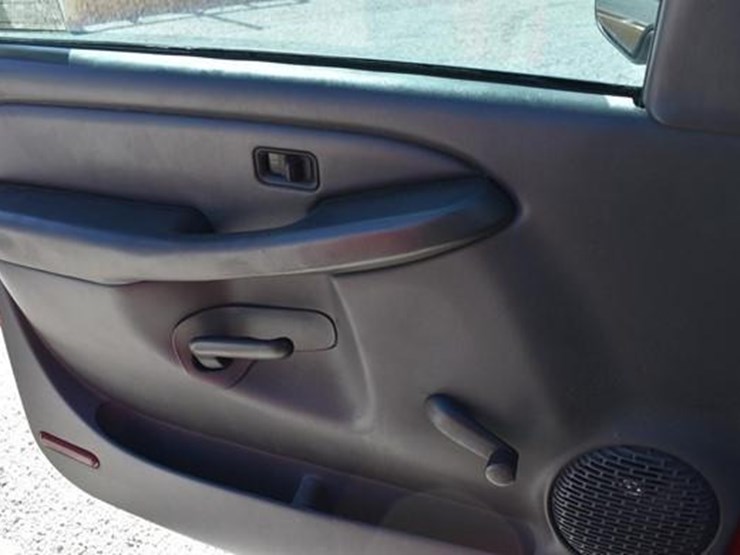 chevrolet-silverado-1500-image-19