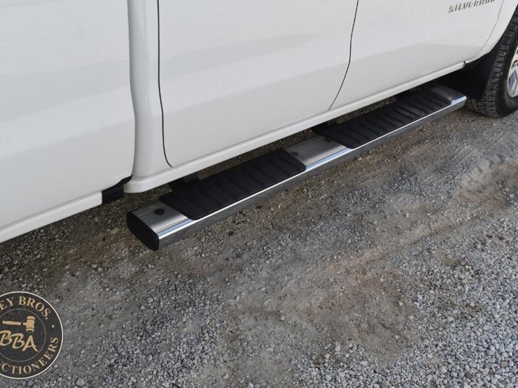 chevrolet-silverado-1500-image-35