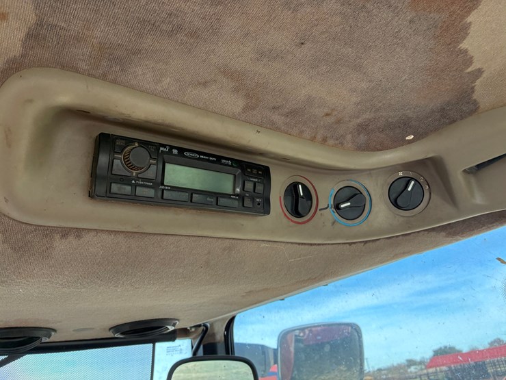 case-ih-mxm130-image-16