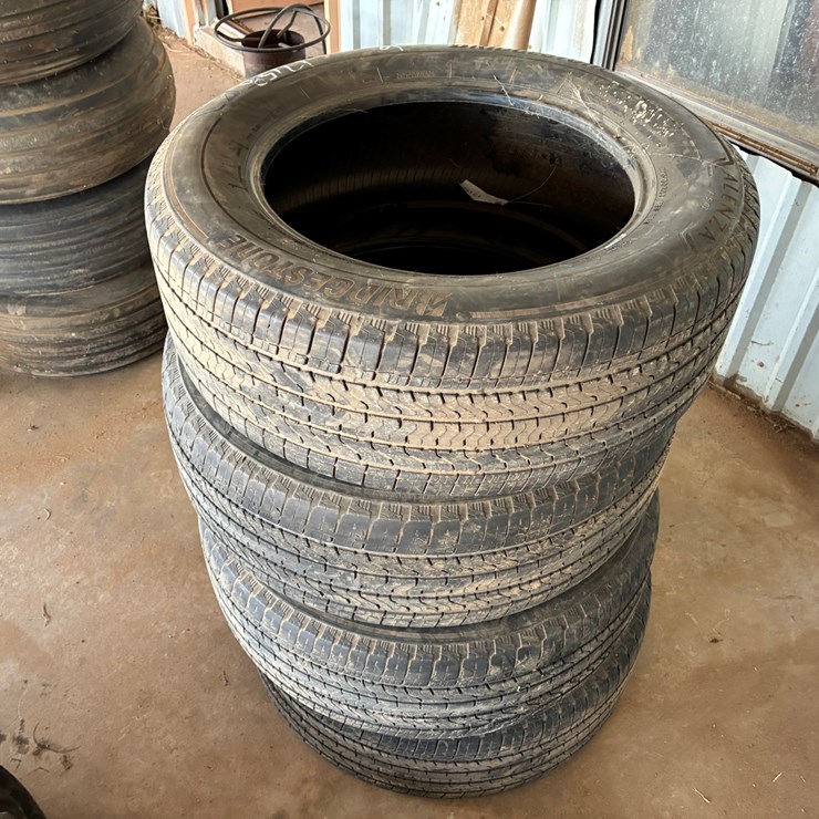 #17158 • 4-275/60R20 Implement Tires