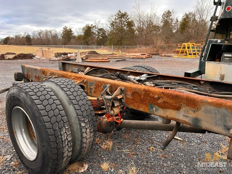 international-durastar-4300-image-7