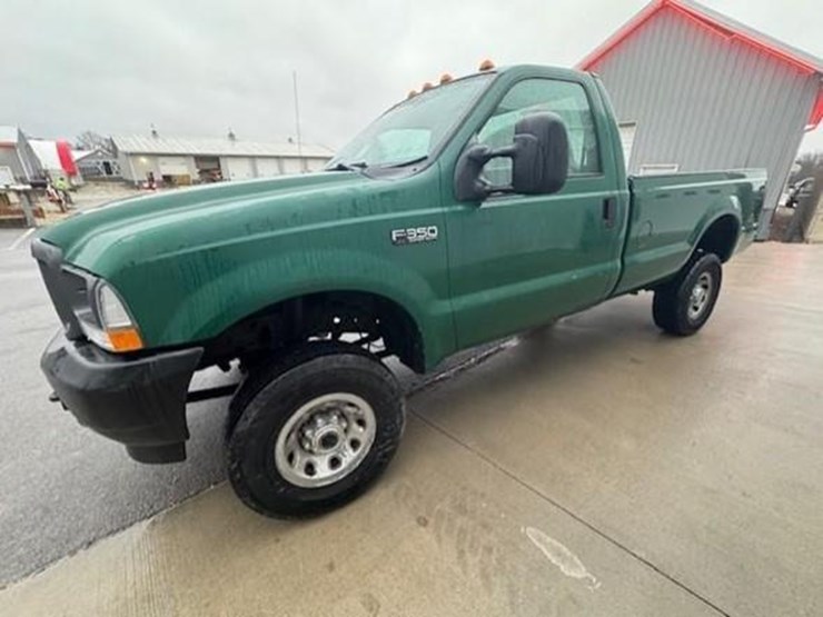 ford-f350-xl-image-4