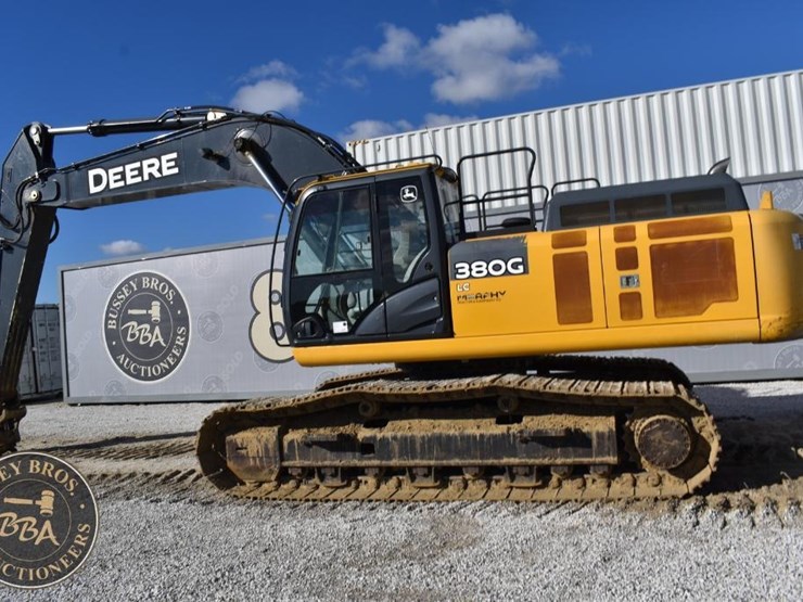 deere-380g-lc-image-29