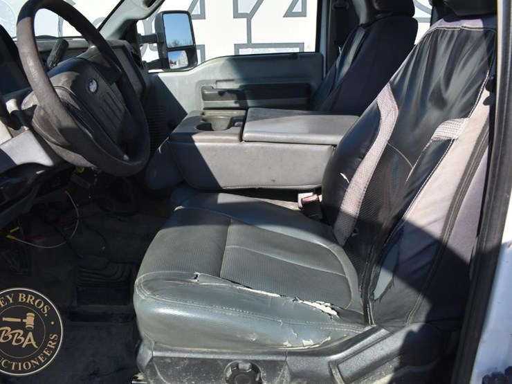 ford-f250-sd-image-29