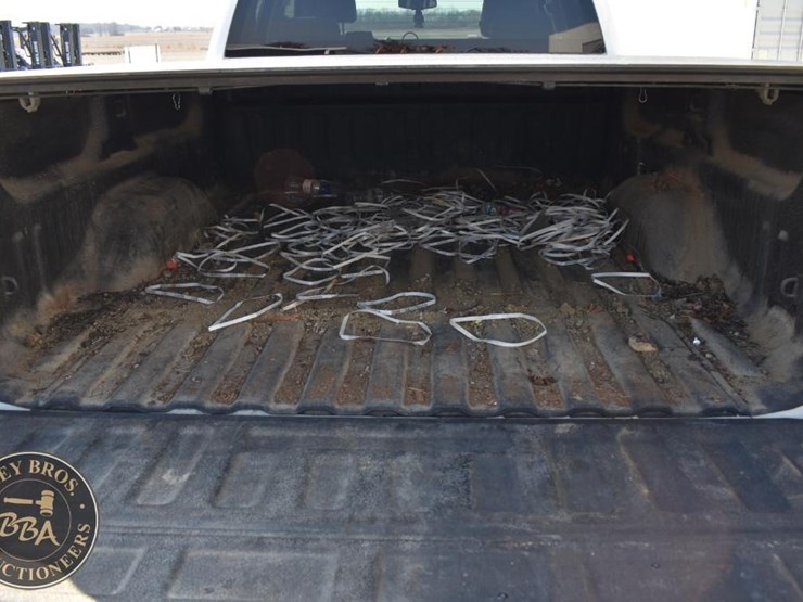 chevrolet-silverado-1500-image-32