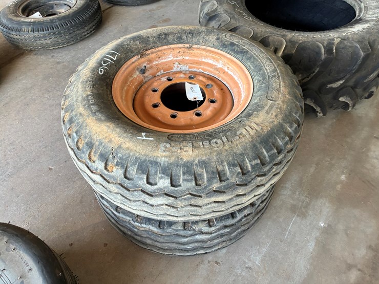 #17156-•-2-11l-16-implement-tires-image-1