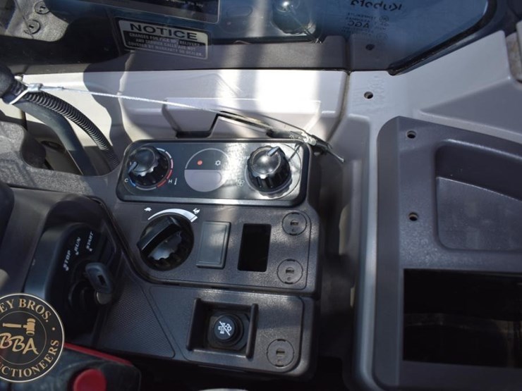 kubota-u48-5-image-17