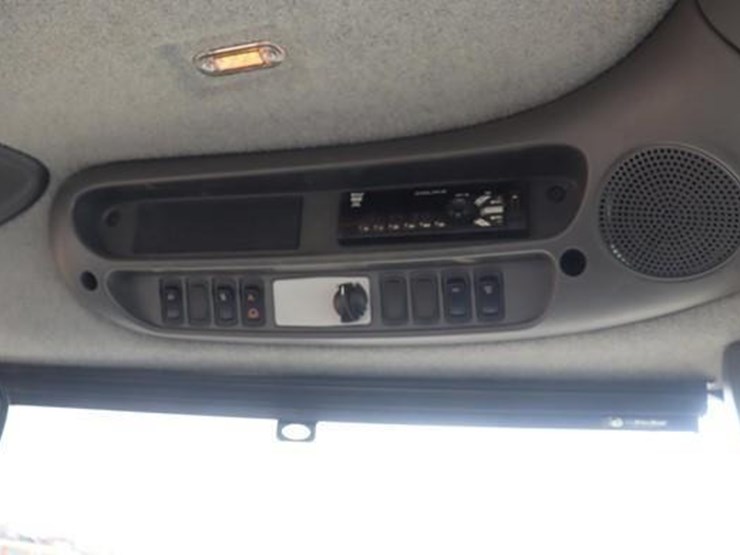 challenger-mt875e-image-10