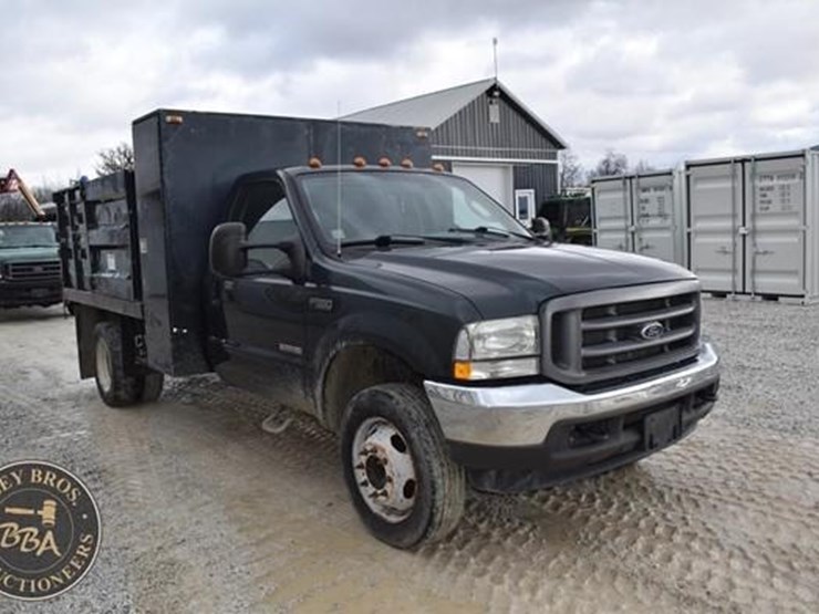ford-f550-xl-image-21