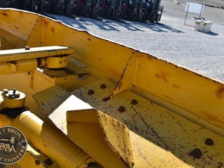 komatsu-d61exi-23-image-30