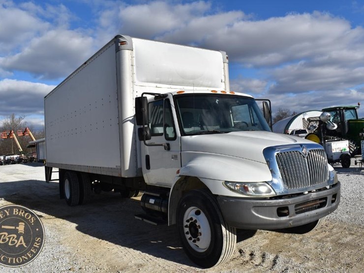 international-durastar-4300-image-6