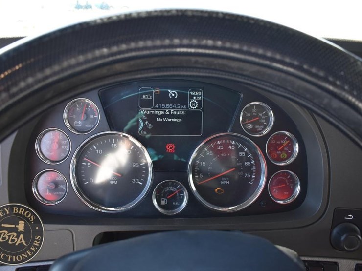 kenworth-t880-image-33