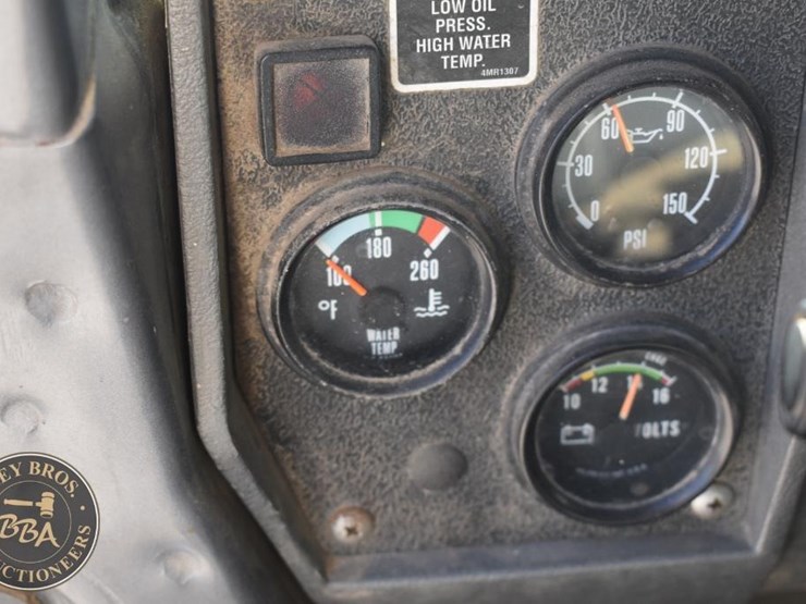 1997-mack-rd688s-image-30