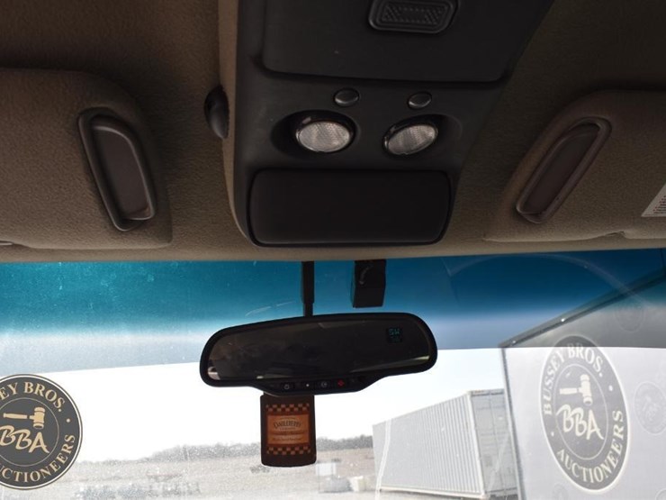 chevrolet-silverado-1500-image-24